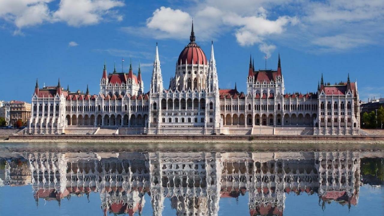 Andrassy Boulevard Budapest Bagian luar foto